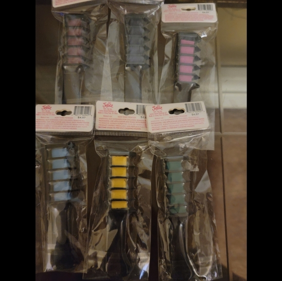 Justice Temporary Hair Color for Pets - 6 Colors - Picture 3 of 3